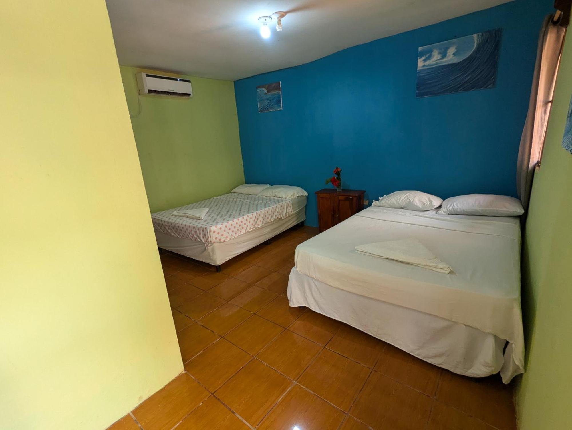Hotel Chill Garrobo à El Gigante Chambre photo